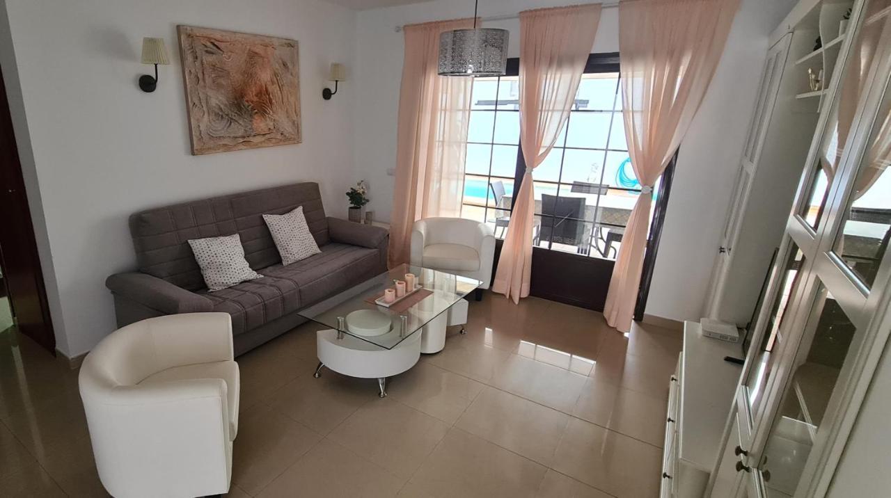 Villa Azalea Плайя-Бланка Екстер'єр фото